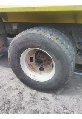 BRIDGESTONE 315/80R22.5 TIRE