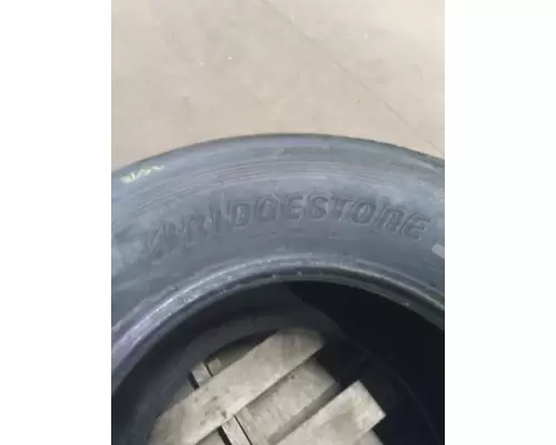 BRIDGESTONE 455/55R22.5 TIRE