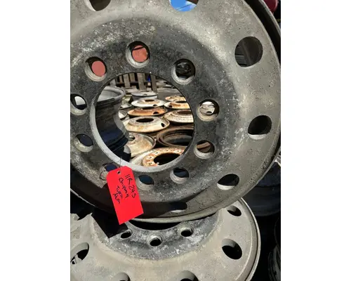 BUDD 11R 24.5 Tire and Rim