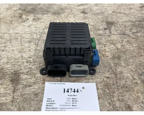 BUSSMANN 31002-10 Fuse Box