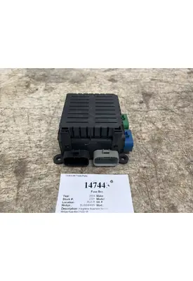 BUSSMANN 31002-10 Fuse Box