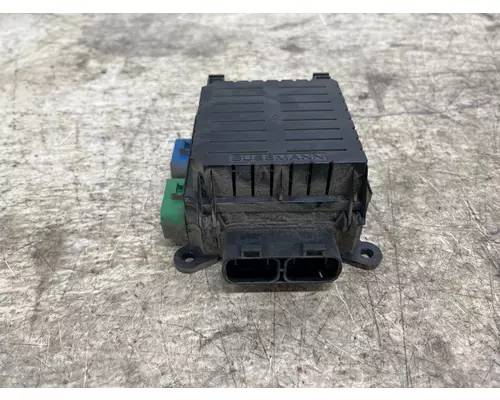 BUSSMANN 31002-10 Fuse Box