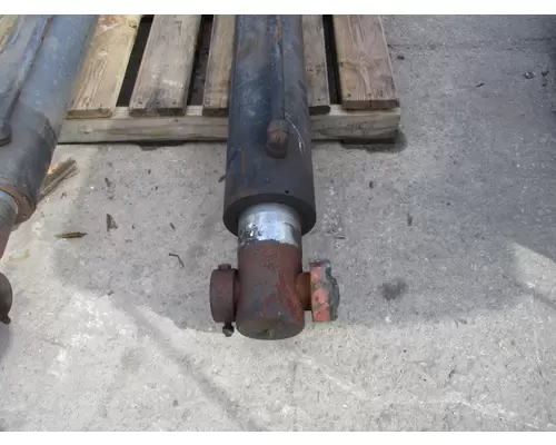 BUYERS PRODUCTS FL80 HYDRAULIC CYLINDER