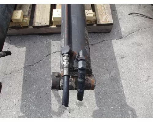 BUYERS PRODUCTS FL80 HYDRAULIC CYLINDER