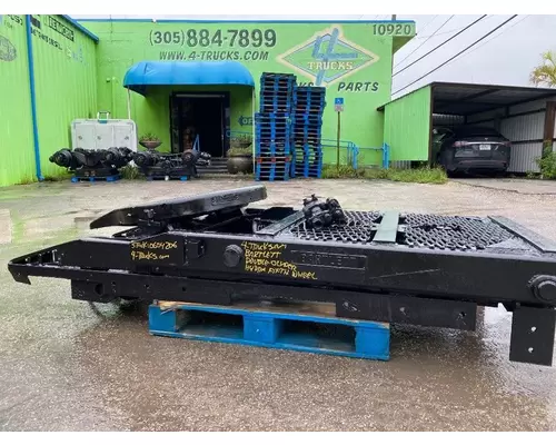 Fifth Wheel BARTLETT DOUBLE PISTON 4-trucks Enterprises LLC