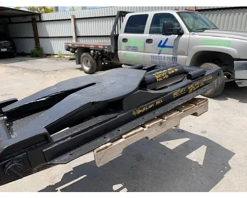 Fifth Wheel BARTLETT M85-1CWA-G101 4-trucks Enterprises LLC