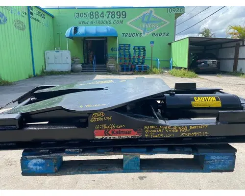 Fifth Wheel BARTLETT M85-G102A 4-trucks Enterprises LLC