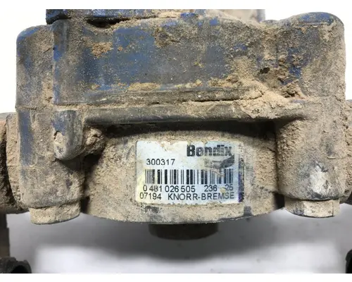 Bendix 021560 Air Brake Components