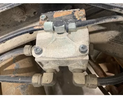Bendix 021560 Air Brake Components