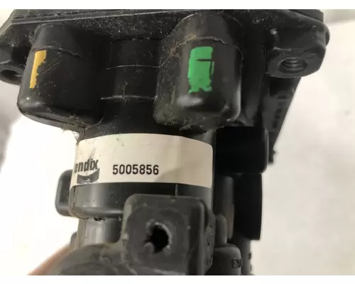 Bendix 5005893 Air Brake Components
