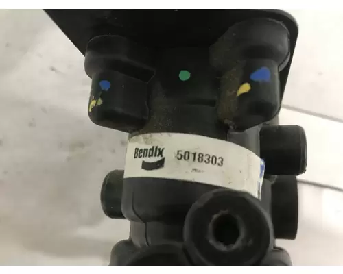 Bendix 5018303 Air Valve