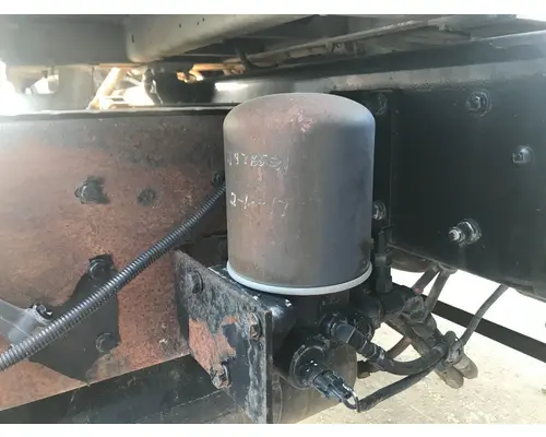 Bendix AD-IS Air Dryer