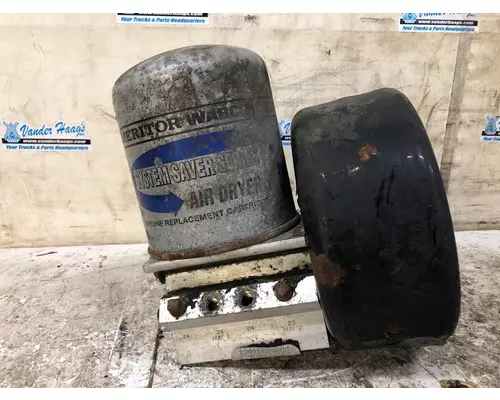 Bendix AD-IS Air Dryer