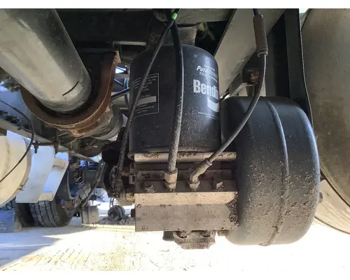 Bendix AD-IS Air Dryer
