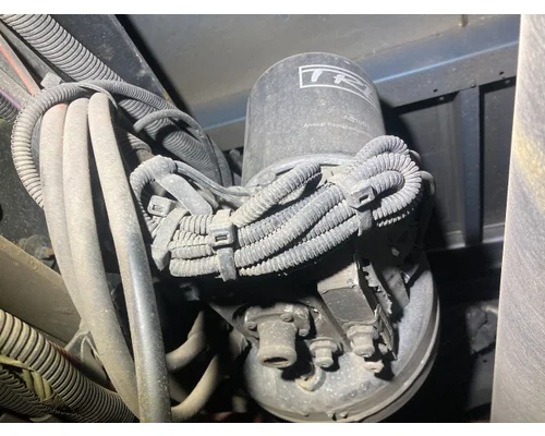 Bendix AD-IS Air Dryer