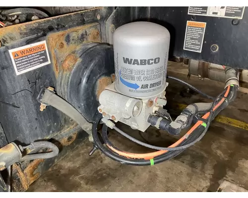 Bendix AD-IS Air Dryer