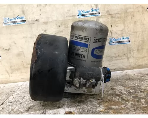 Bendix AD-IS Air Dryer