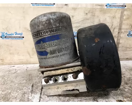 Bendix AD-IS Air Dryer