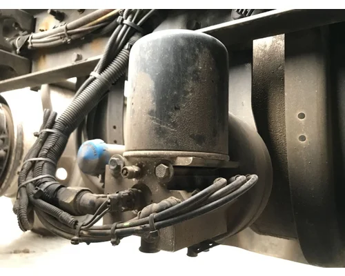 Bendix AD-IS Air Dryer