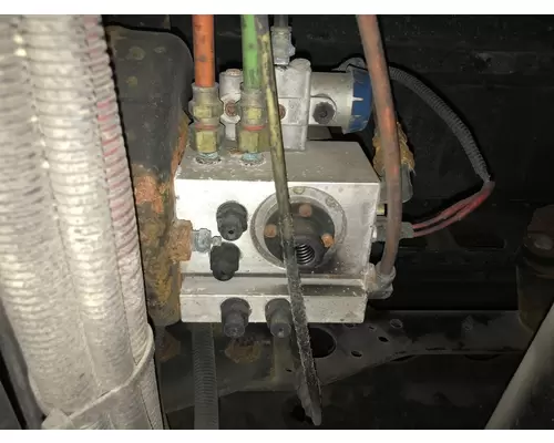 Bendix AD-IS Air Dryer