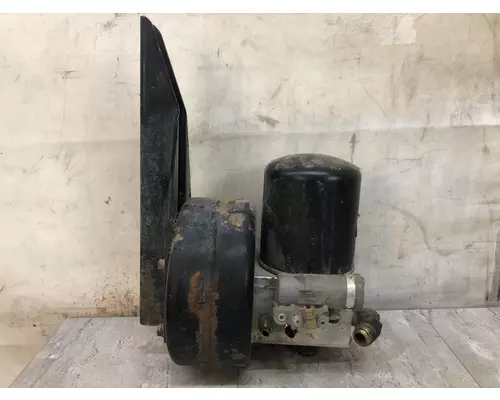 Bendix AD-IS Air Dryer