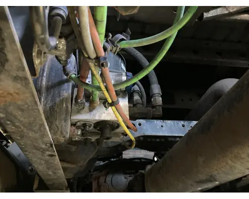 Bendix AD-IS Air Dryer