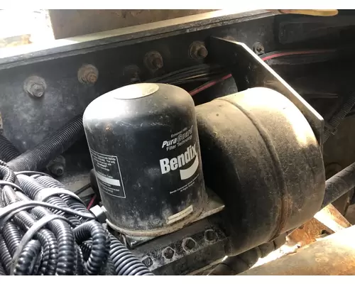Bendix AD-IS Air Dryer