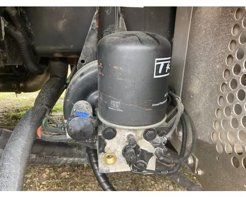 Bendix AD-IS Air Dryer