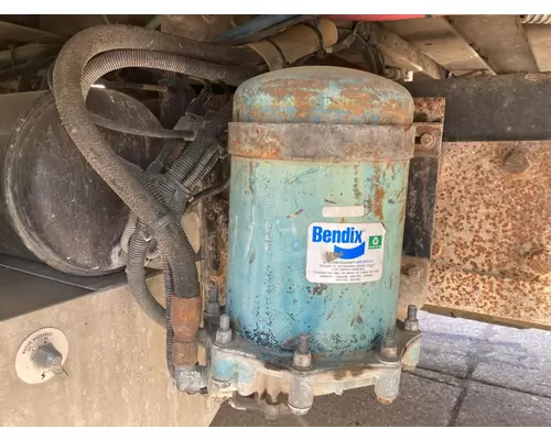 Bendix AD9 Air Dryer