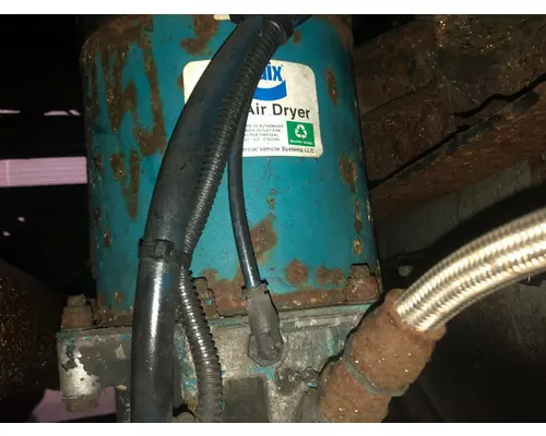 Bendix AD9 Air Dryer