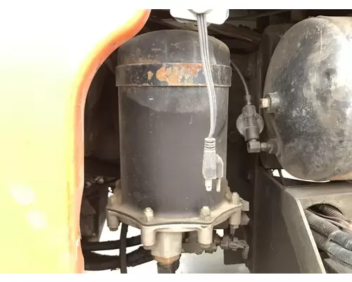 Bendix AD9 Air Dryer