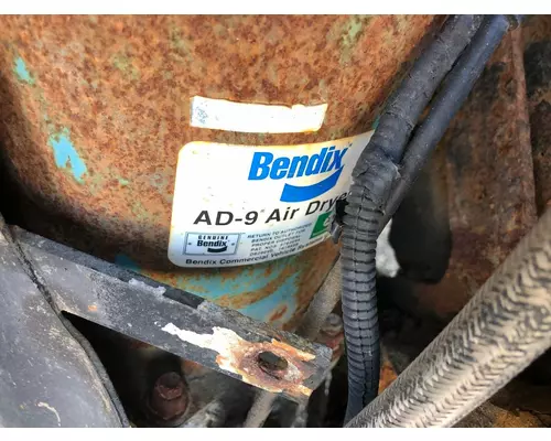 Bendix AD9 Air Dryer