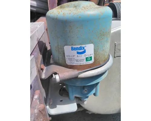 Air Dryer BENDIX AD-IP LKQ KC Truck Parts - Inland Empire