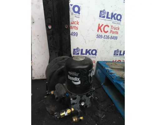 Air Dryer BENDIX AD-IS LKQ KC Truck Parts - Inland Empire