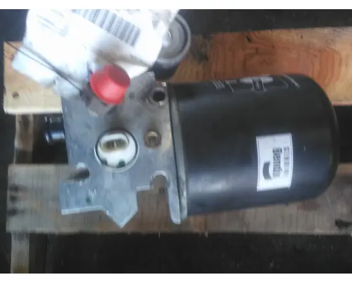 Air Dryer BENDIX AD-IS LKQ KC Truck Parts - Inland Empire