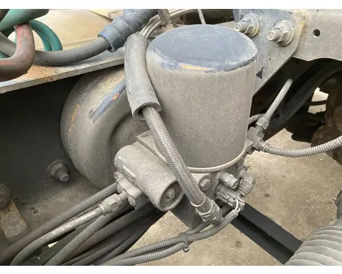 Air Dryer Bendix AD-IS Vander Haags Inc Dm