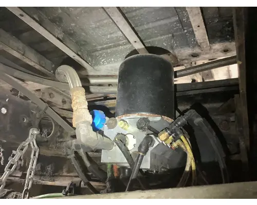 Air Dryer Bendix AD-IS Vander Haags Inc Dm