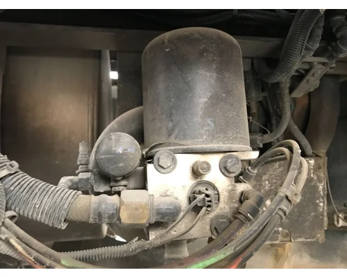 Air Dryer Bendix AD-IS Vander Haags Inc CB
