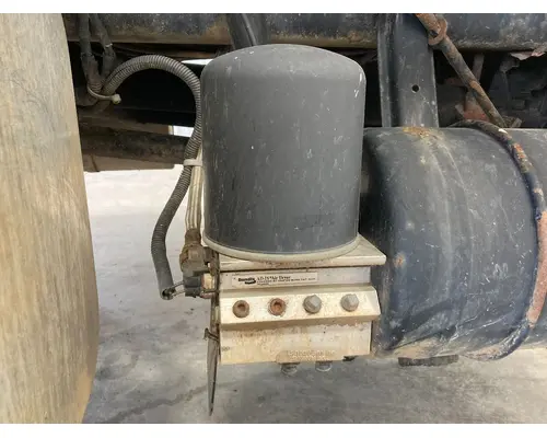 Air Dryer Bendix AD-IS Vander Haags Inc Col