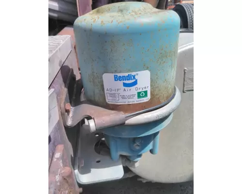 Air Dryer BENDIX AD-IP LKQ KC Truck Parts - Inland Empire