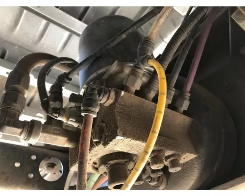 Air Dryer Bendix AD-IS Vander Haags Inc Dm