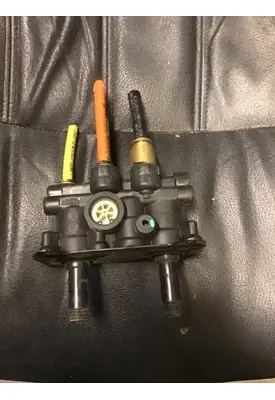Bendix MV-3 944 Air Brake Valves