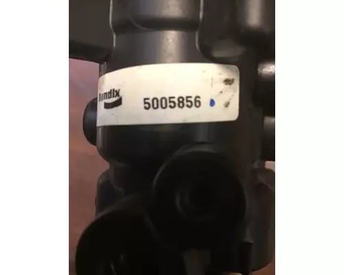 Bendix MV-3 Valve, Air Brake