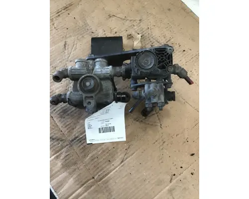 Bendix VNL860 944 Brake Valves
