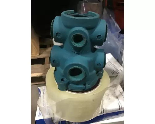 Bendix  VALVE