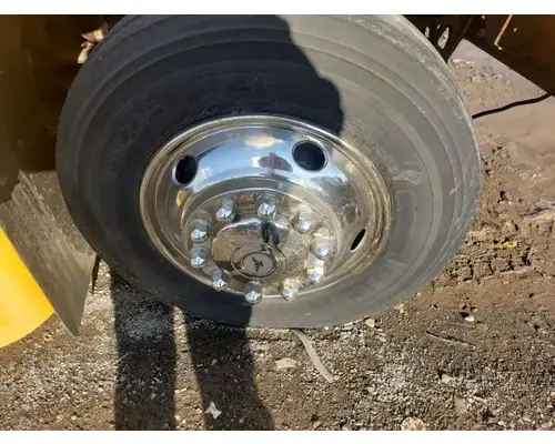 Blue Bird BB Conventional Axle Assembly, Front (Steer)