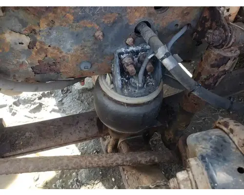 Blue Bird BB Conventional Axle Assembly, Front (Steer)