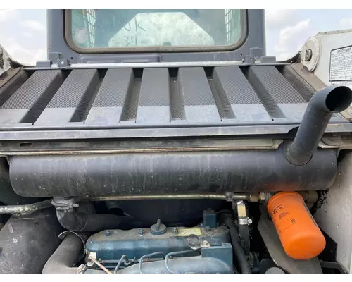 Bobcat 753 Equip Exhaust