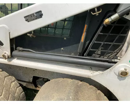 Bobcat 753 Equip Hydraulic Cylinder