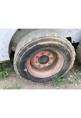 Bobcat 753 Equip Tire and Rim